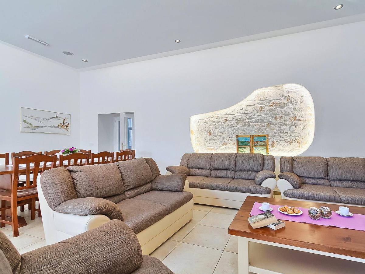 Old School House By Interhome Villa *